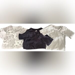 Carter’s & H&M Onesie Bundle of 3 Light Grey and Black Size 9M (Onesie Bundle)